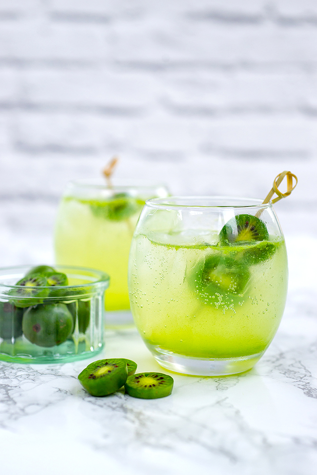 Kiwi Berry Gin Collins Cocktail discover NERGI® fruit berries