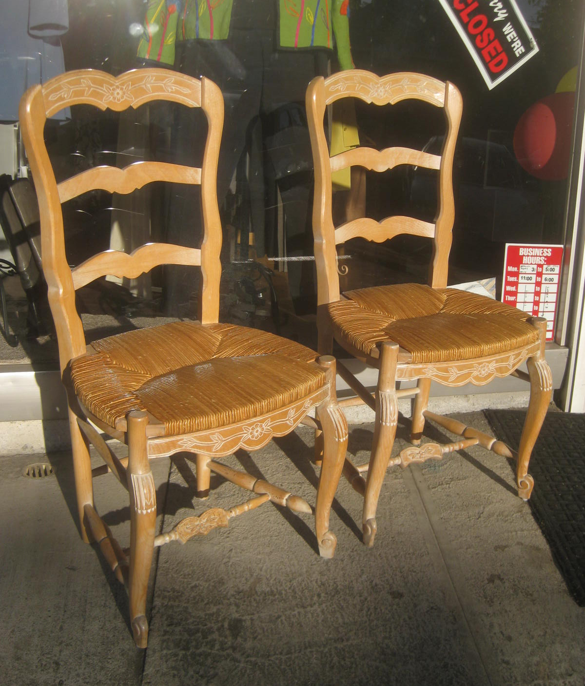UHURU FURNITURE & COLLECTIBLES SOLD White Washed Oak Chairs 25 each