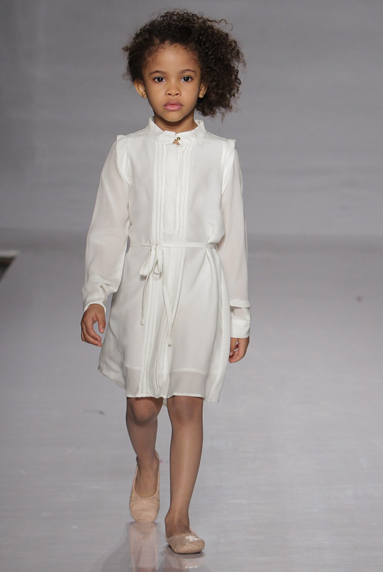 Pale Cloud VOGUE bambini Fashion Show in New York