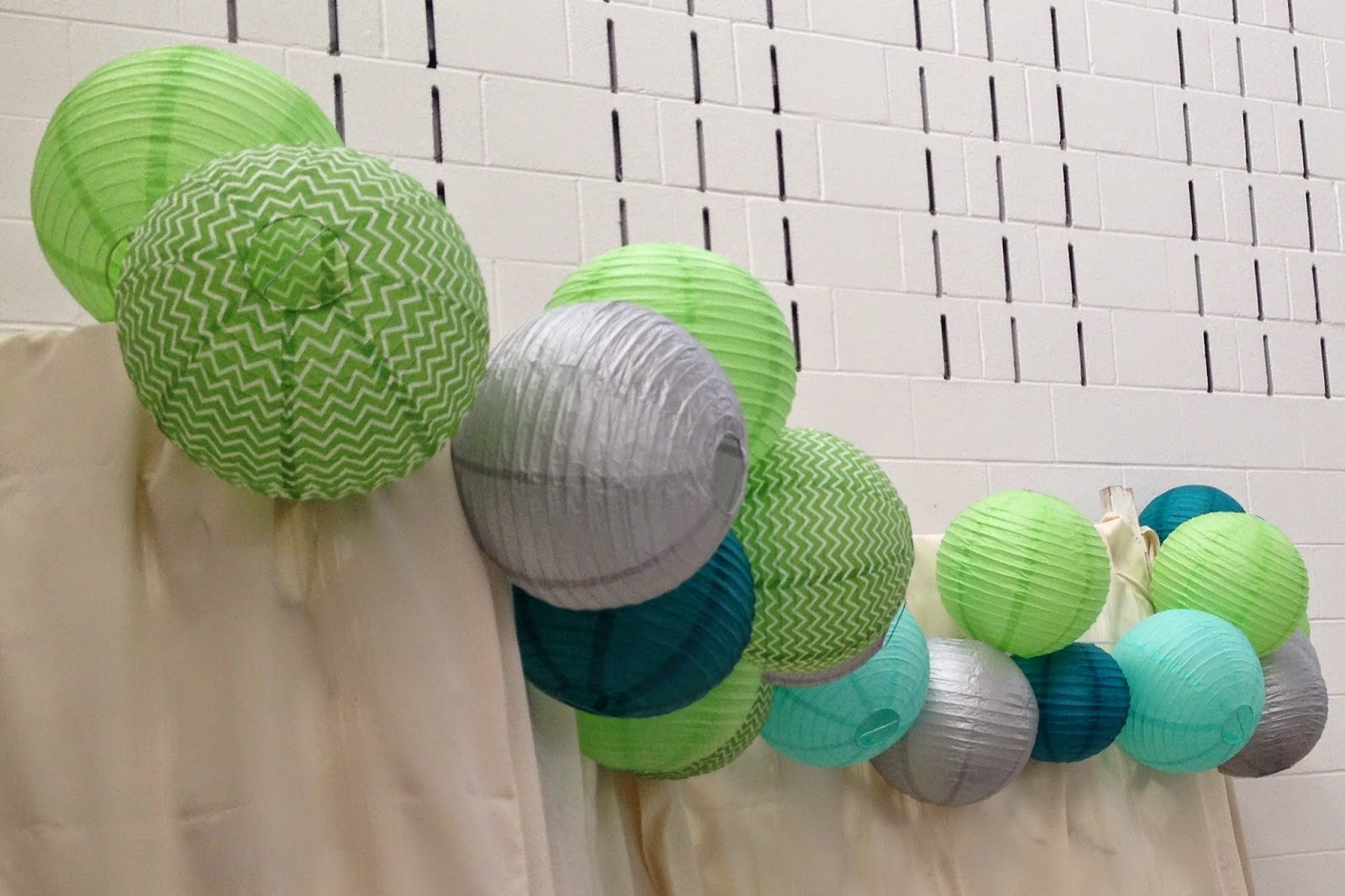 DIY Why Spend More Paper lantern garland