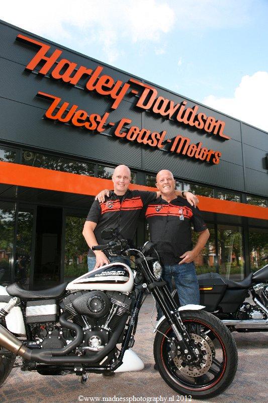 Onno "Berserk" Wieringa www.madnessphotography.nl Opening Harley