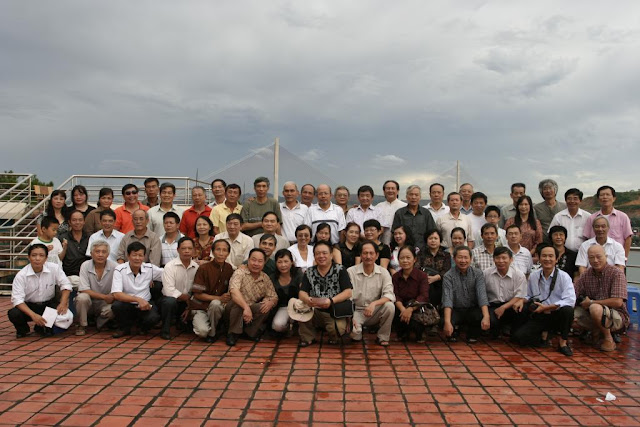 K4 gặp mặt tại Nhà khách quân đội, thành phố Hạ Long, Quảng Ninh, 23-24/8/2011 