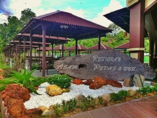 Restoran Asam Pedas dan BBQ, Taman Universiti, Skudai Johor Restoran Asam Pedas dan BBQ, Taman Universiti, Skudai Johor
