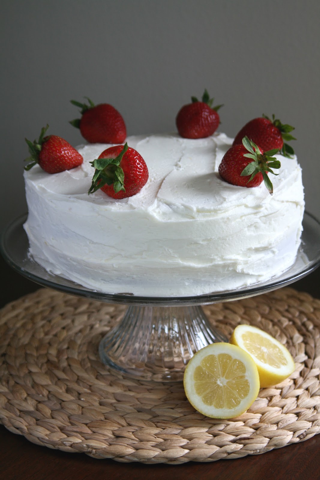 Cook Bake & Decorate Lemon Cake w/a Lemon Frosting