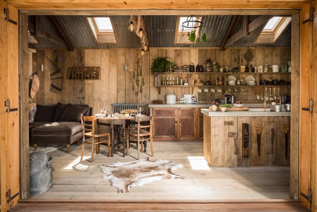 Cabaña de madera decorada con estilo rústico