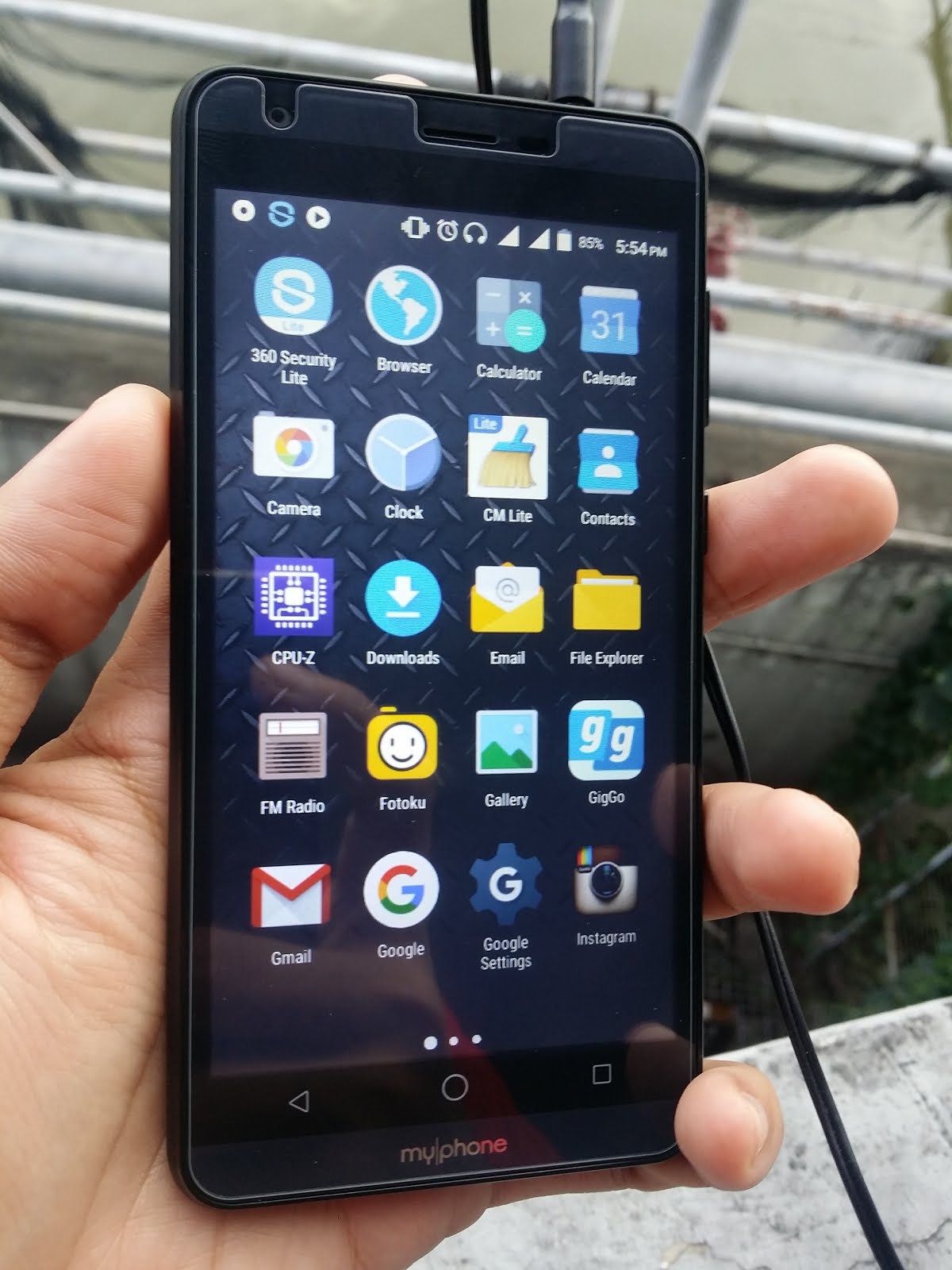 MyPhone My82 DTV Review