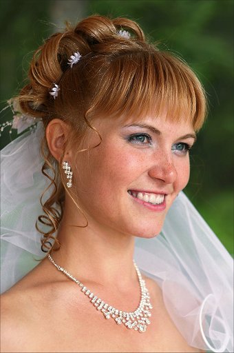 wedding hairstyle picture. long curly wedding hairstyles.