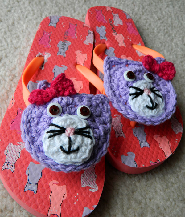 crochet d lane Kitty Cat Flip Flops