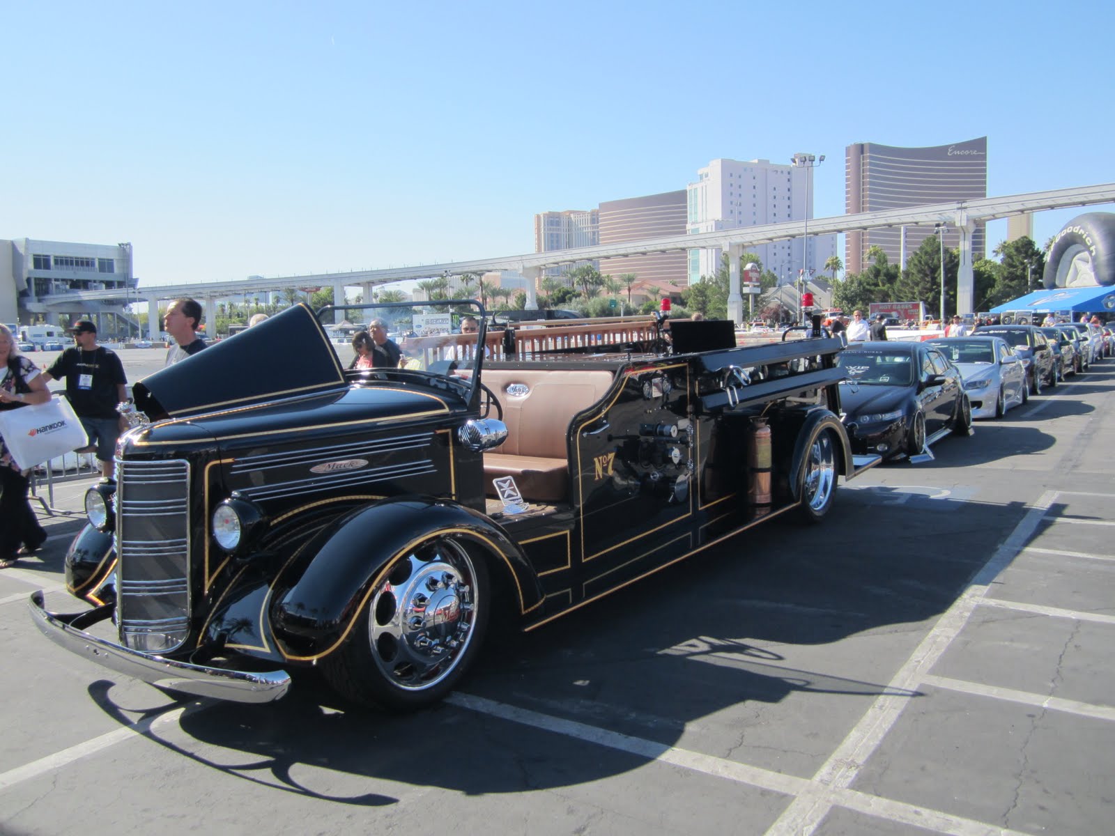 Custom Built Cars Kindig It Design 2016 Stars & Cars Apolo Ohno on