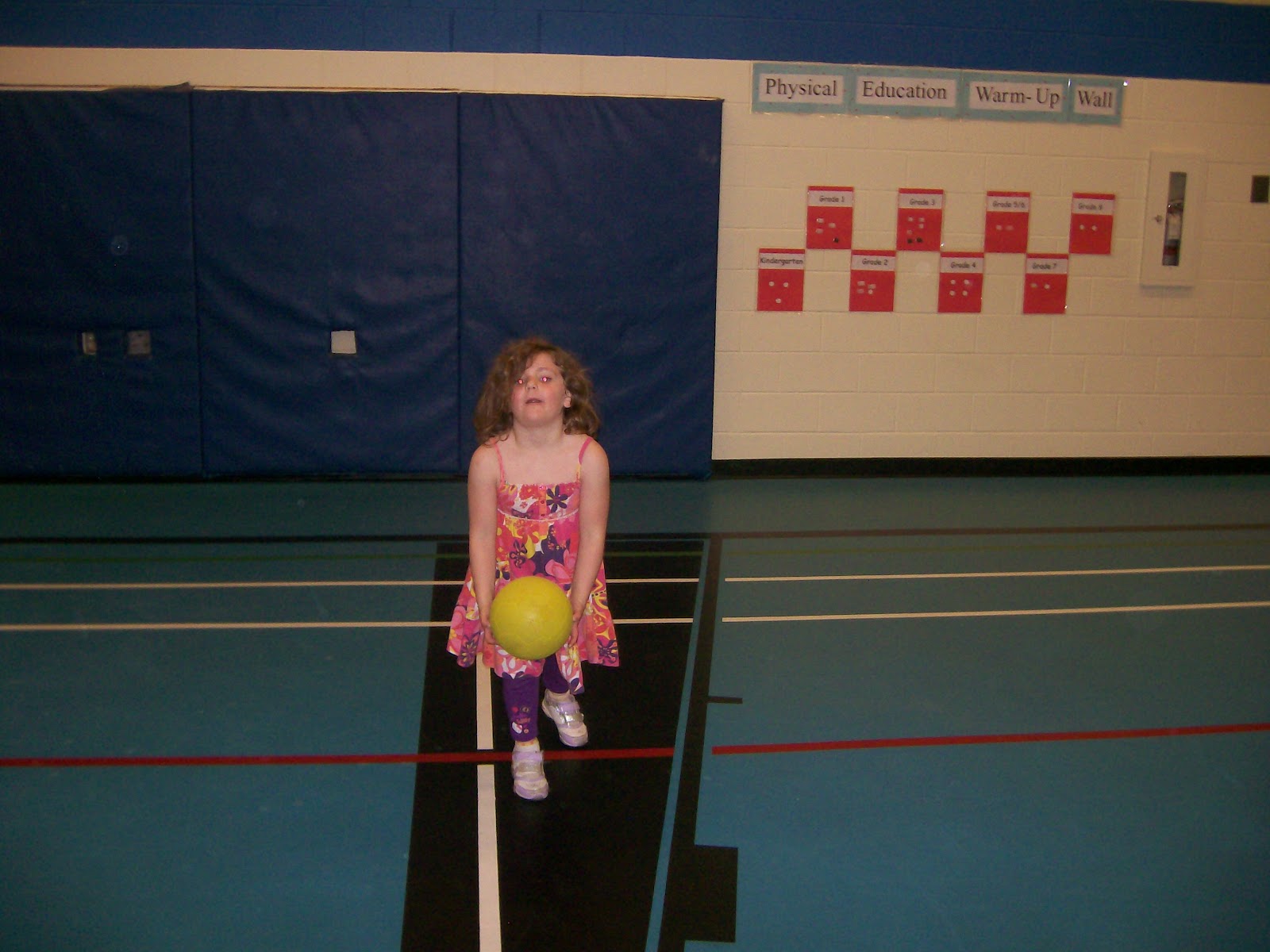 Kindergarten: Fun in Gym