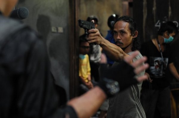 論轟: 看片小記: 全面突襲 (The Raid Redemption, 2011)