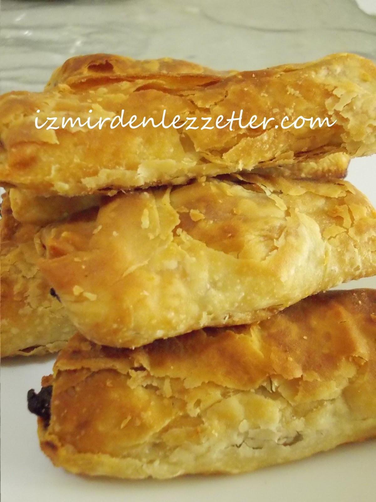 Elde Açma Patatesli Börek İzmirdenlezzetler