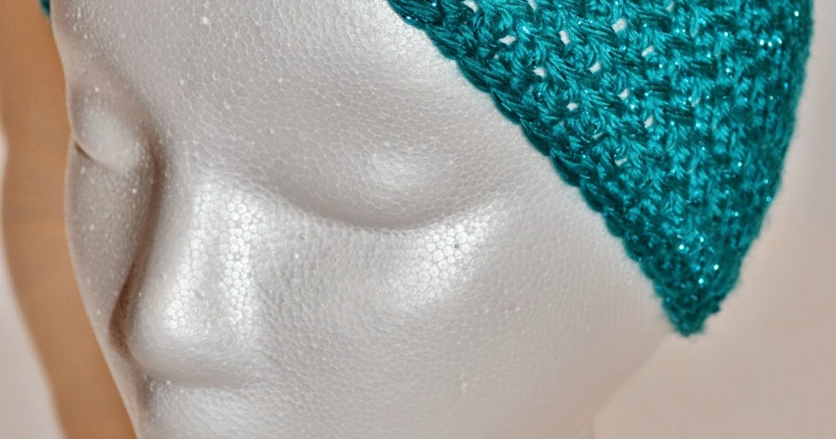 The Sequin Turtle 12 Days of Christmas Hats Day 4 Adding Ironon