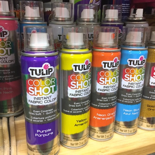 iLoveToCreate Blog Spray Paint Canvas Art