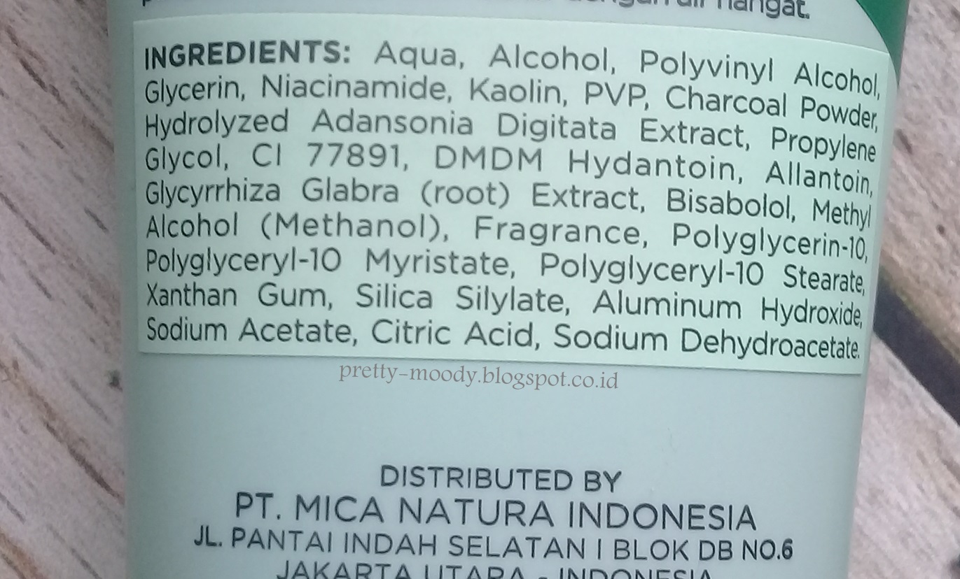 Download Review Mineral Botanica Charcoal Peel Off Mask Sapu Bersih Komedo Pretty And Moody PSD Mockup Templates