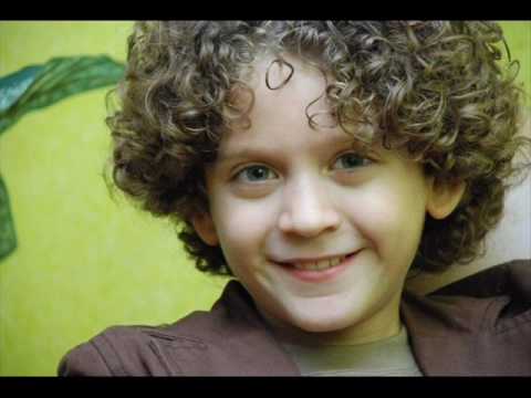 المحبة صورة الطفل بطل زكي شان بعد ما كبر