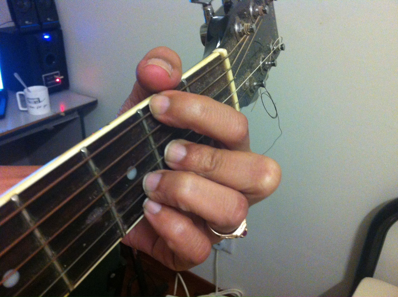 Lirik Dan Kord Gitar Lagu Yang Terindah