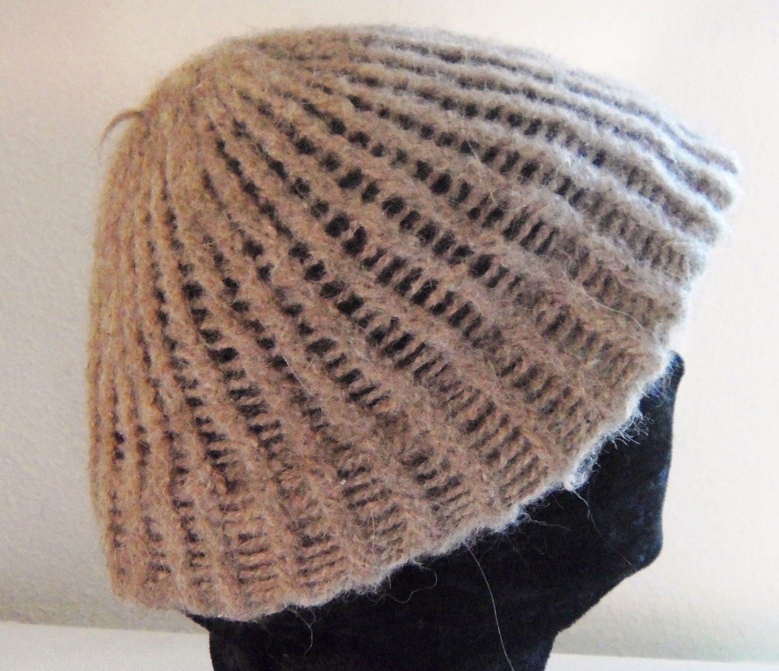 The 12 Best eBay CRAZY SKI HATS! illicit snowboarding