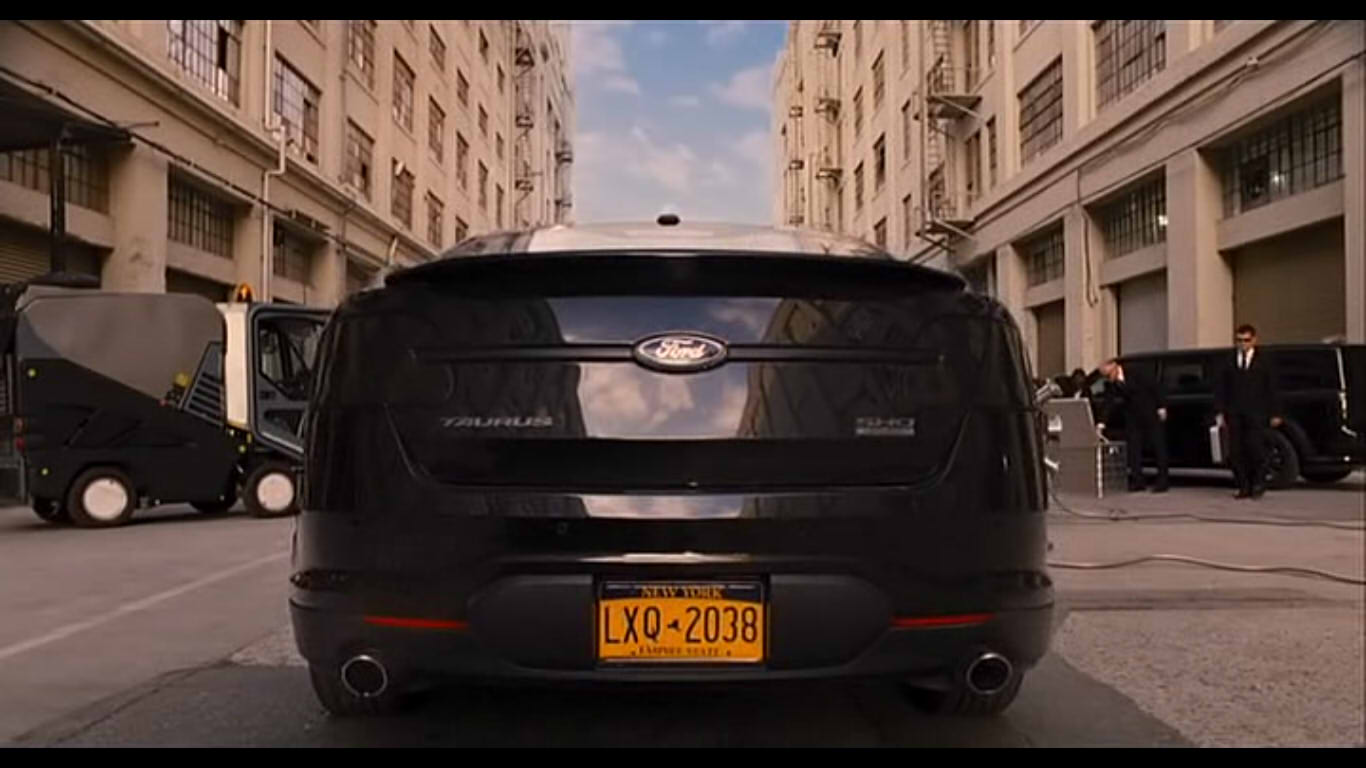 daily work or so... advertising design topic of the week Covert