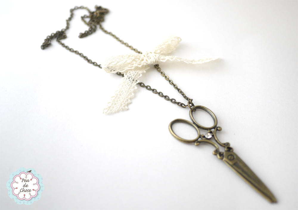 necklace scissors