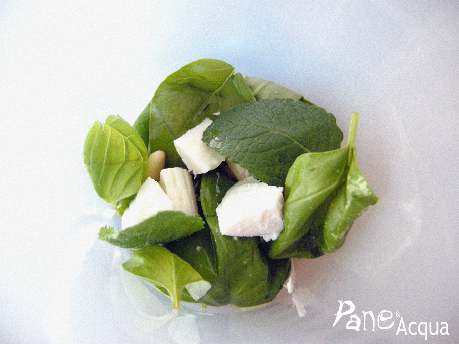 Zucchine a modo mio, con pesto di basilico e menta Pane e Acqua di