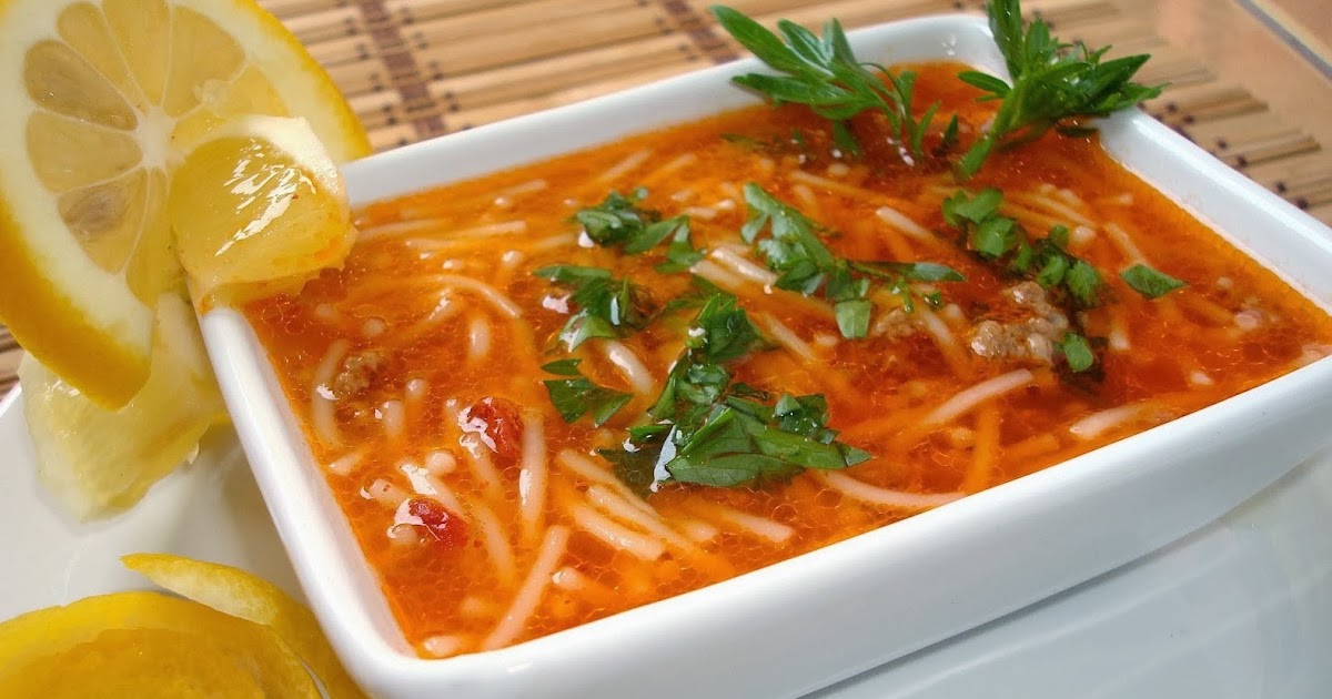 Nefis Ev Yemekleri Şehriyeli Tavuk Çorbası (Chicken Noodle Soup)