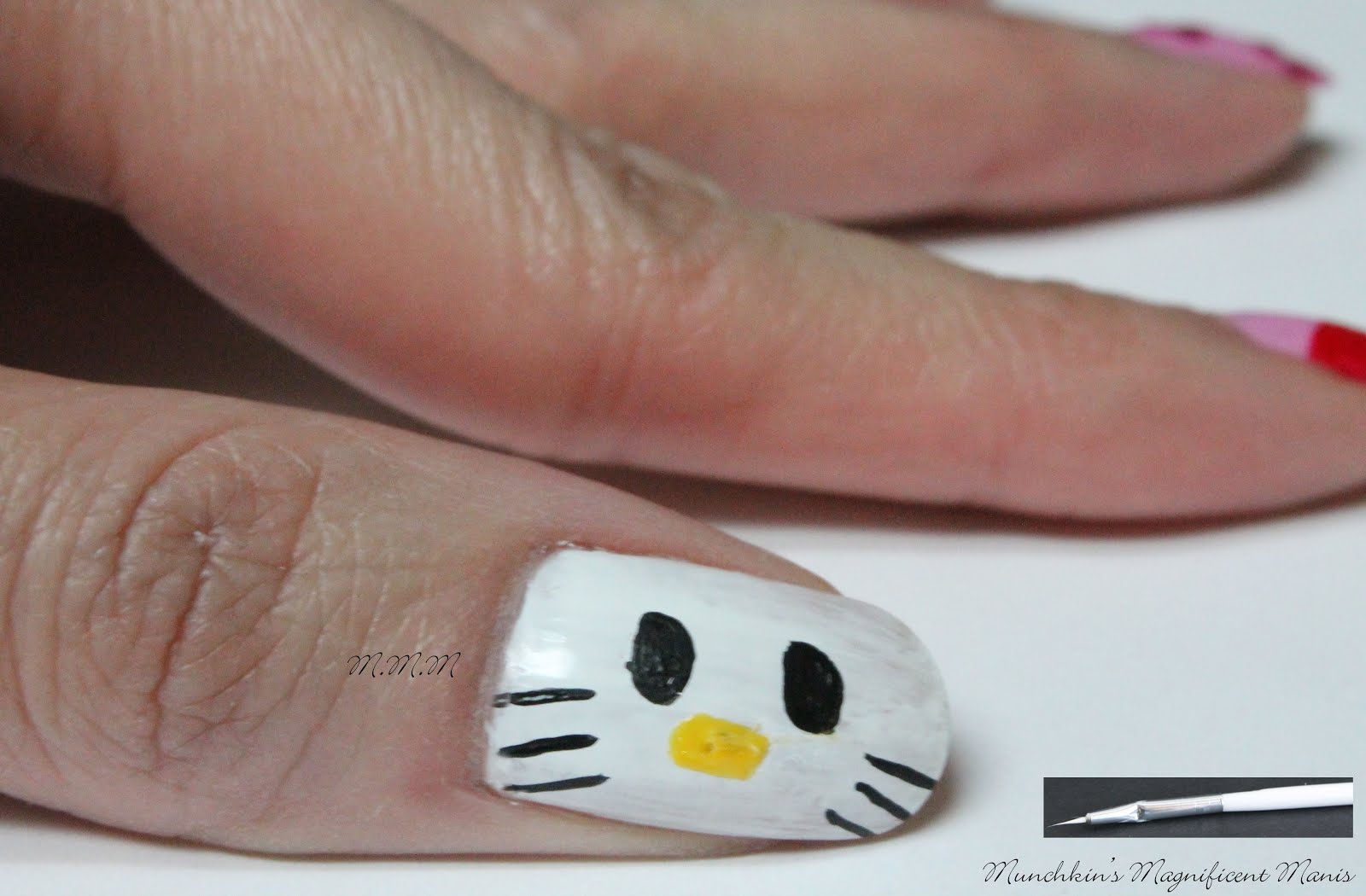 Munchkin’s Magnificent Manis Hello Hello Kitty Nail Art Tutorial