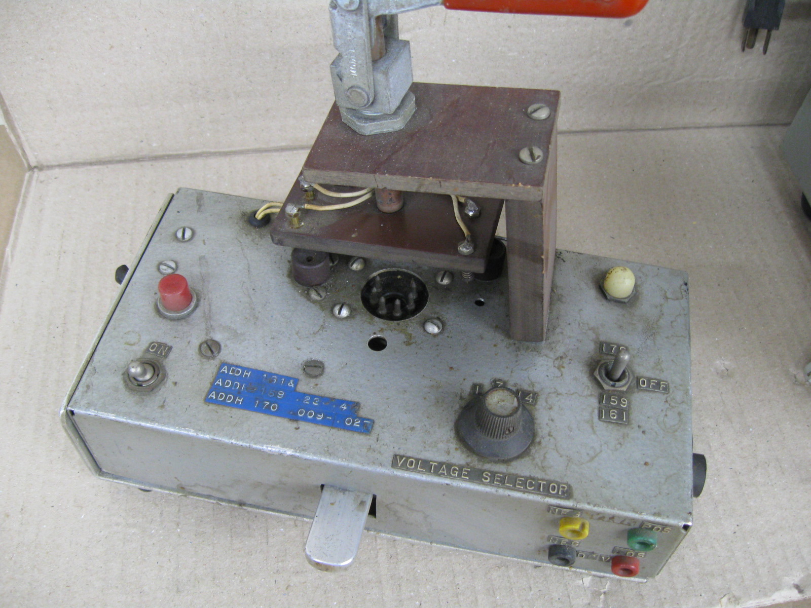 GWZ Surplus GeeWhiZ what a deal! Vintage Electrical Test Equipment