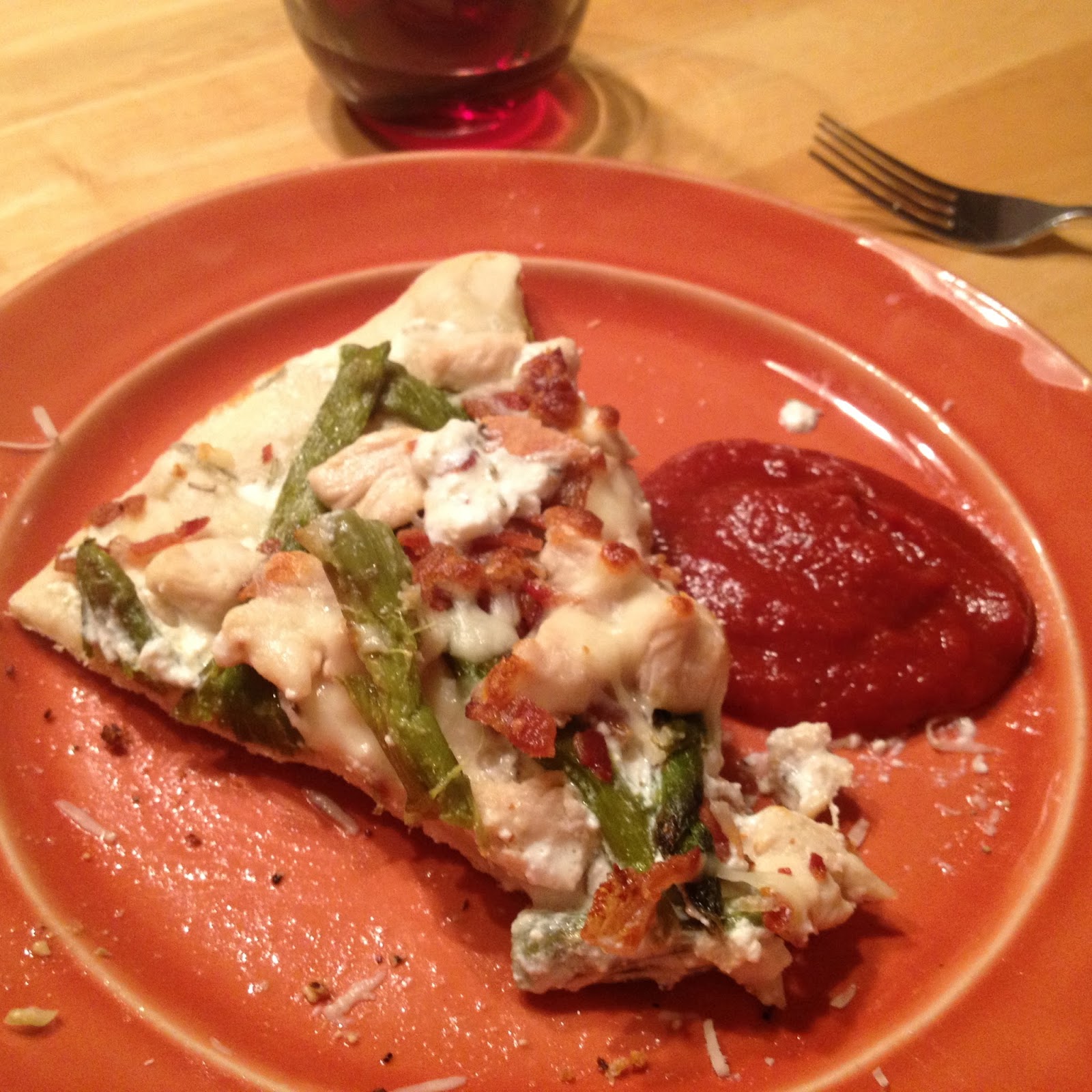 Cardio Pizza Chicken, Bacon, Asparagus and Ricotta Pizza