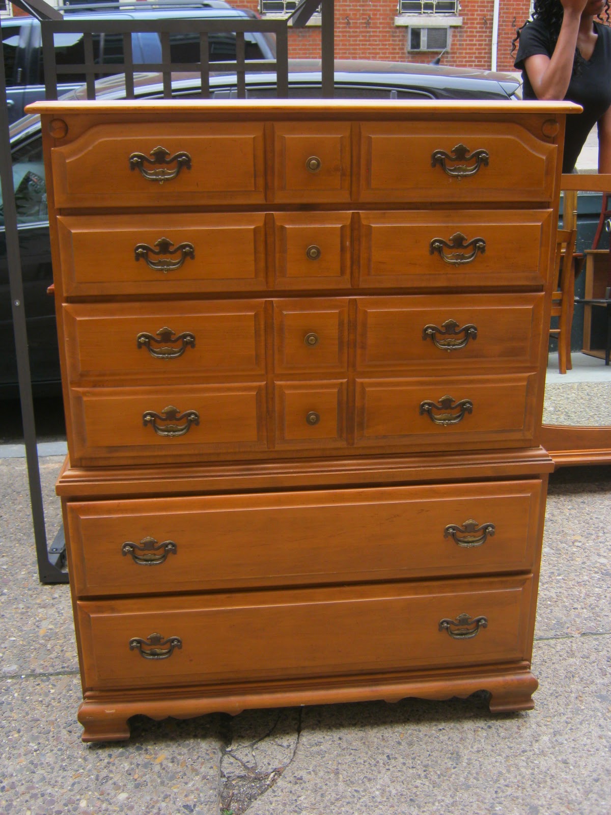 Uhuru Furniture & Collectibles Maple Bedroom Set SOLD
