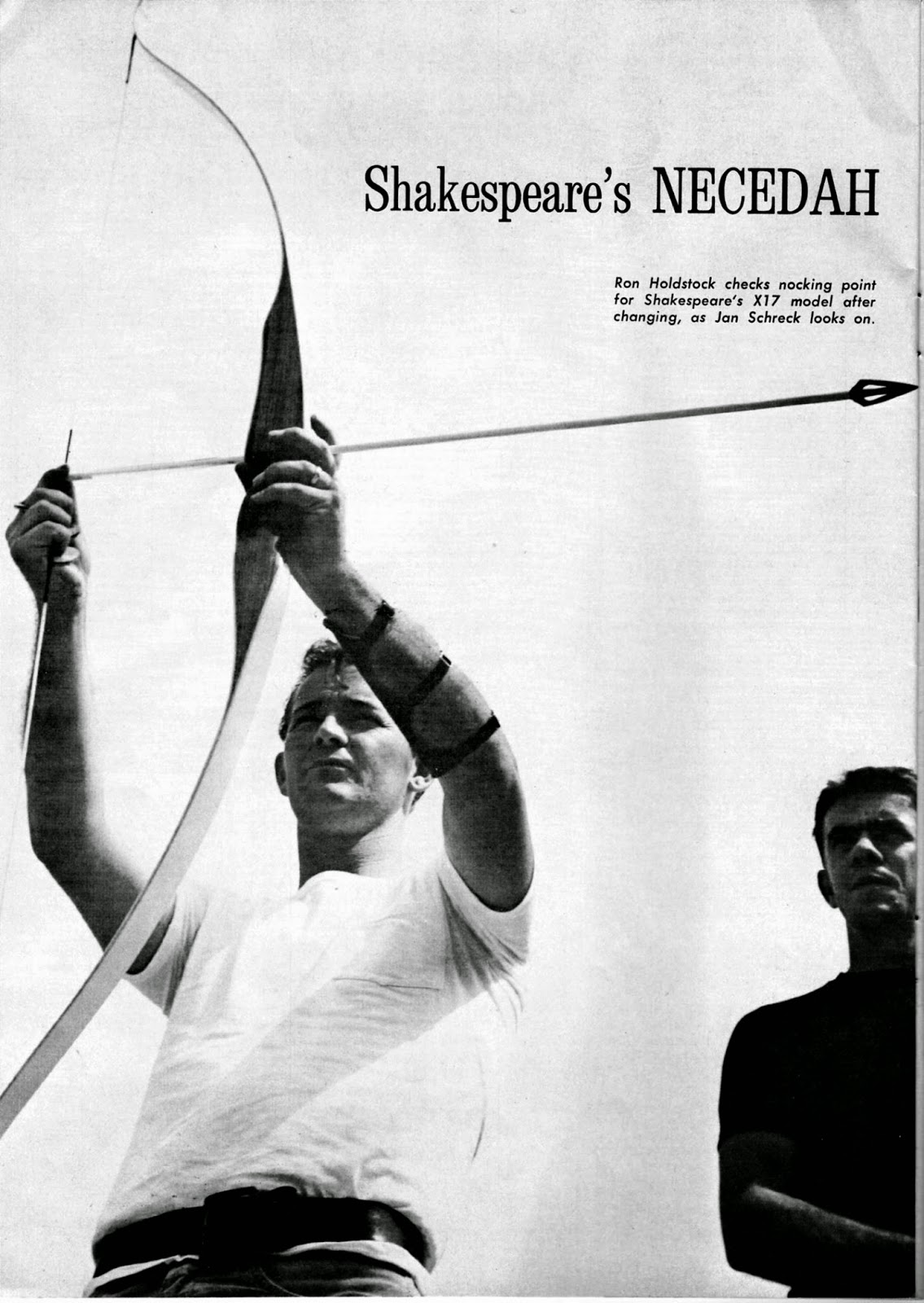 VINTAGE SHAKESPEARE / ROOT ARCHERY The Most Popular Shakespeare Bows