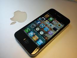 Apple iPhone 4G 32GB Harga Rp.5.500.000,- Hub: 081-998-086-889