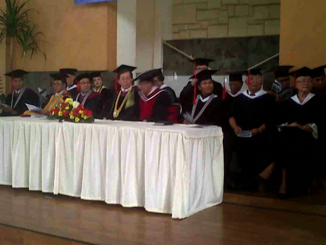 lawunews stt baptis bandung wisuda 22 mahasiswa lawunews blogger