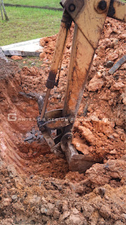 INTERIOR DESIGN & CONSTRUCTION SDN BHD: Extension Kitchen & Car