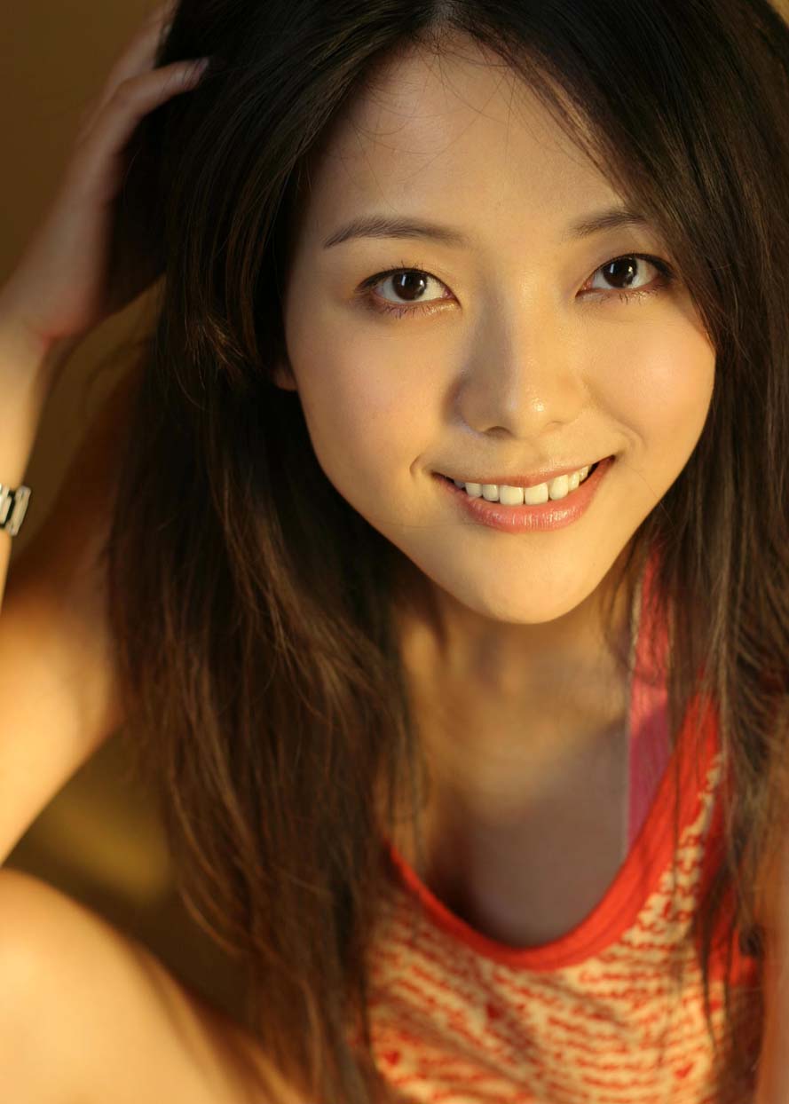 Asian actresses beautiful chinese hot girls HD wallpapers pictures and