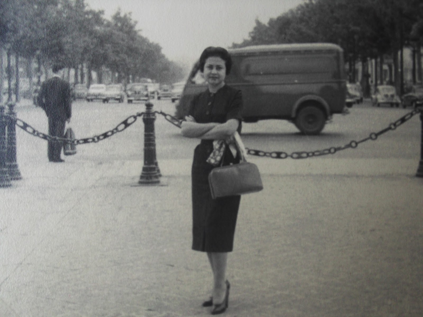 Pop Politics in Brazil Dolores Duran in Paris