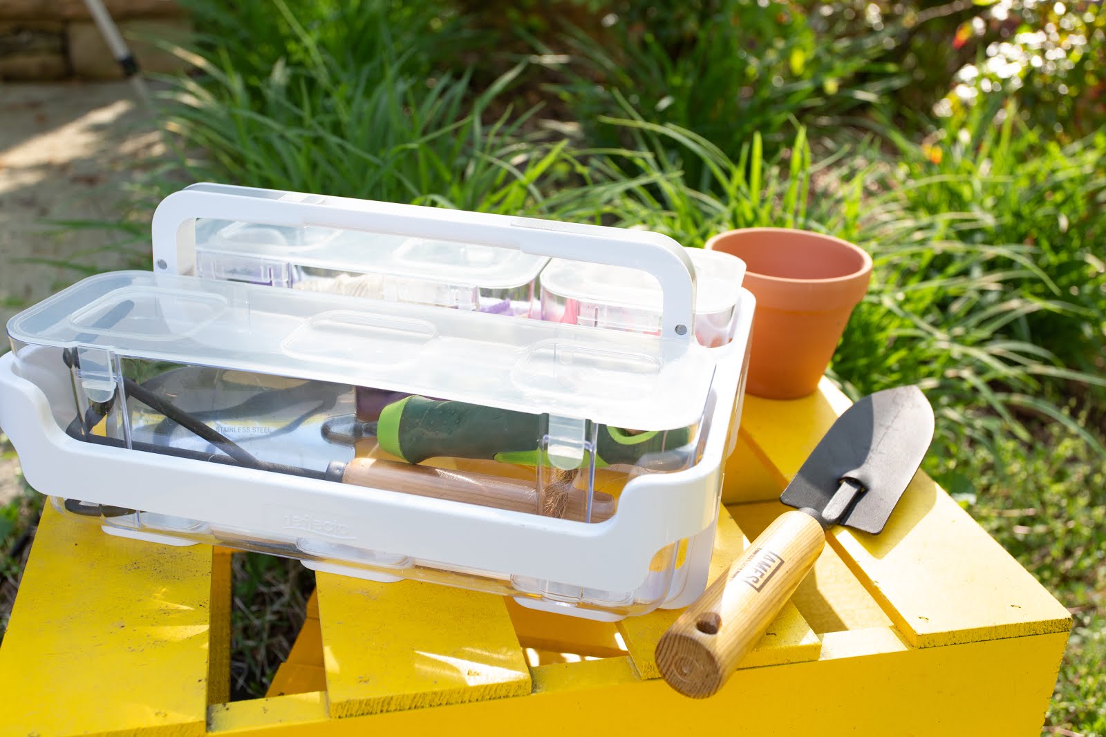 Deflecto Caddy Organizer Frame & 3 Bins