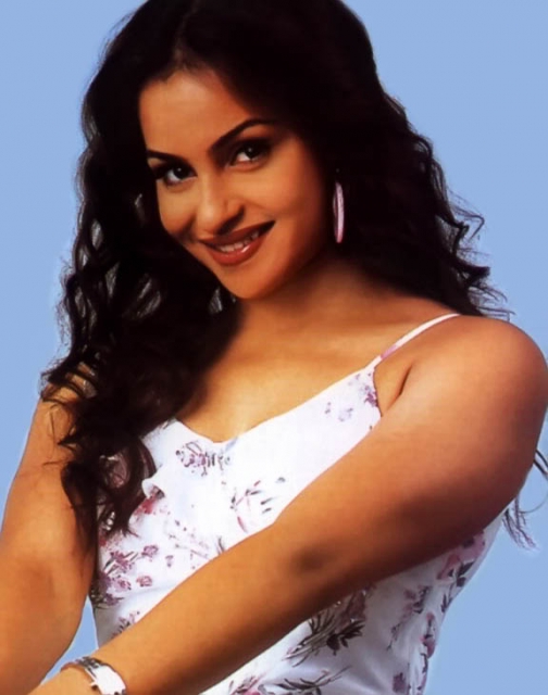 Desi Girls Bollywood Hot Pictures And Actresses: Gurdeep Kohli Hot