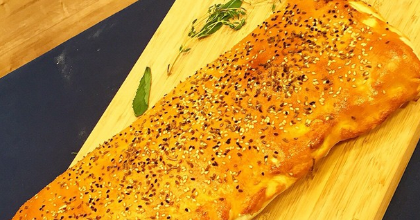 Sucuklu Kaşarlı Pizza Tarifi Ver Fırına Pasta ve Yemek Tarifleri Blogu