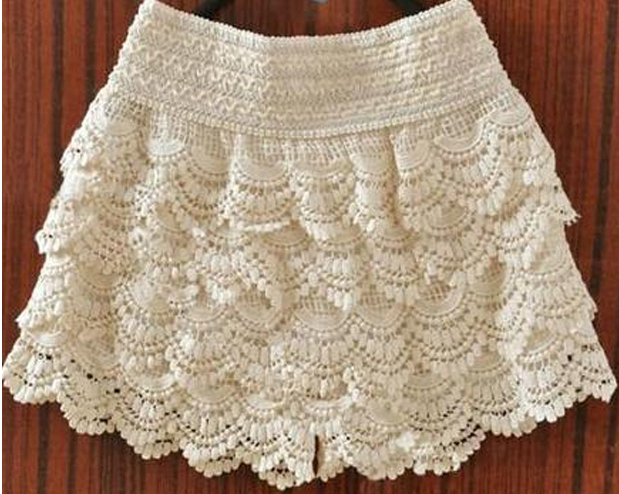 short saia com renda