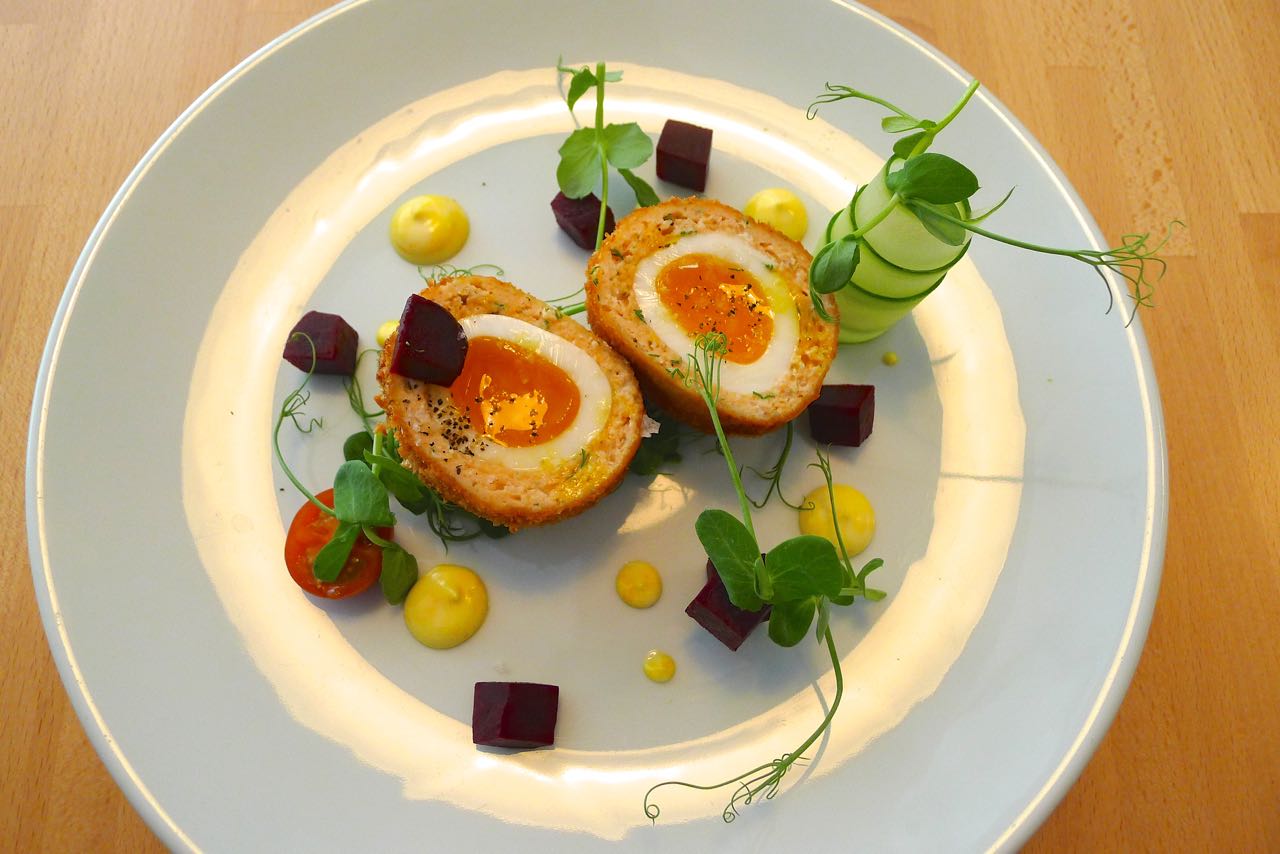 HUNGRY HOSS The Easy Fish Co. Heaton Moor, Manchester