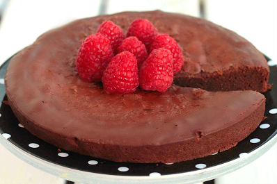 Tarta De Chocolate Negro Sin Azúcar, Sin Gluten Y Baja En Hidratos
