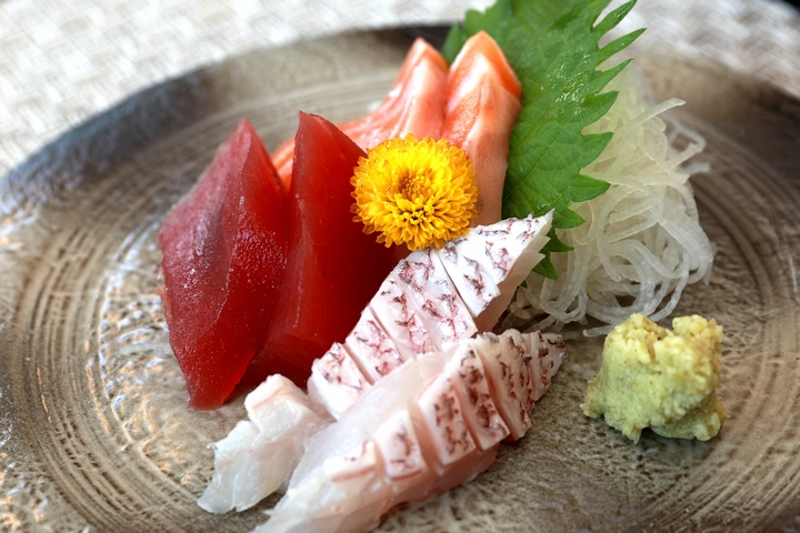 龍鮨处職人すし日本料理-綜合生魚片(刺身) 龍鮨处職人すし日本料理-綜合生魚片(刺身)