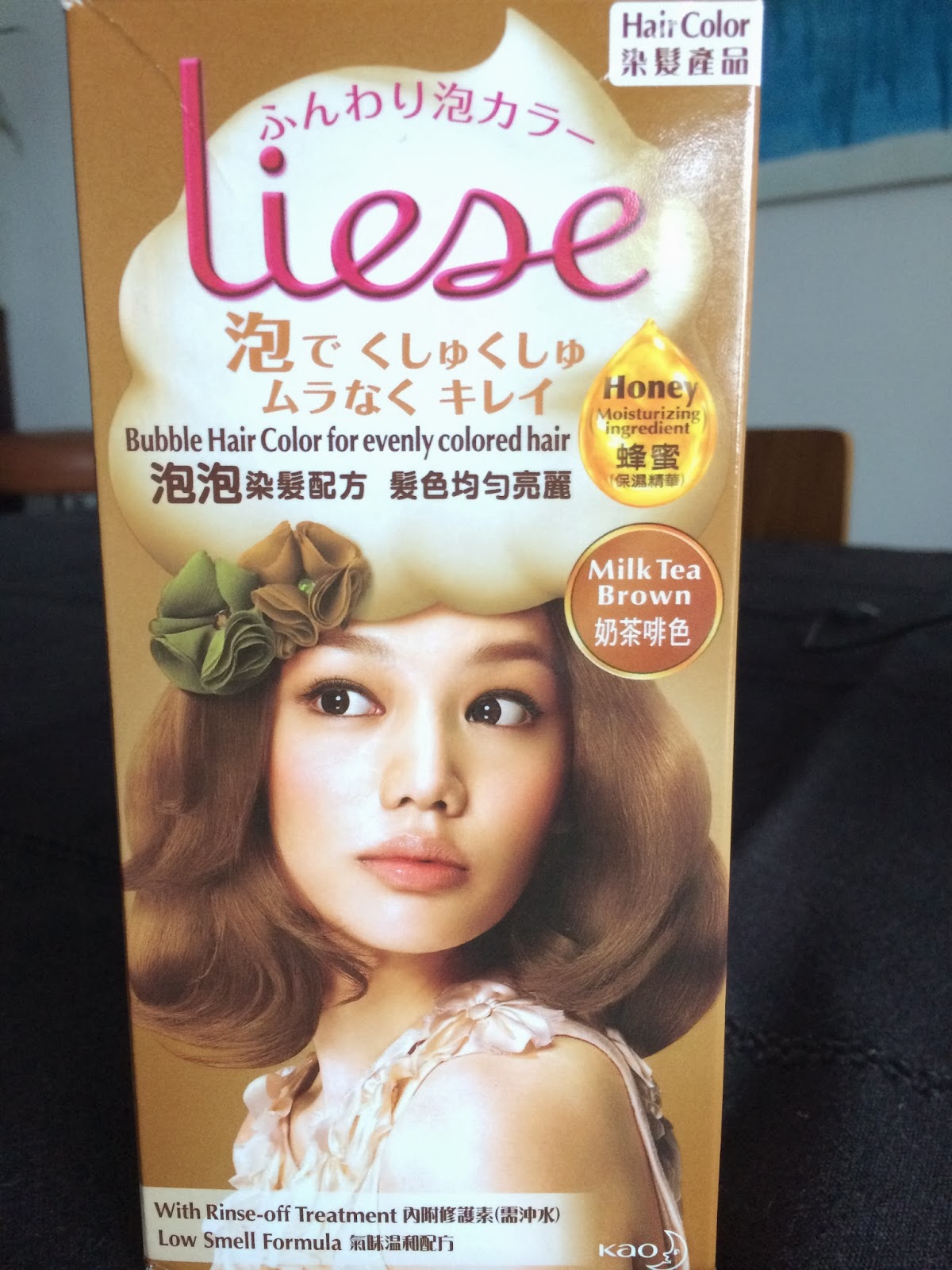 Beauty and Fashion lover Review on Liese bubble form hair colour (Milk