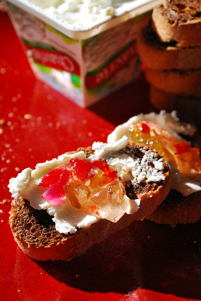 Just the Right Size Thai Basil Pepper Jelly