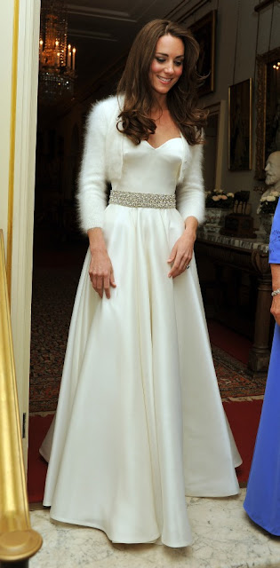 royal wedding kates dress. royal wedding kate middleton