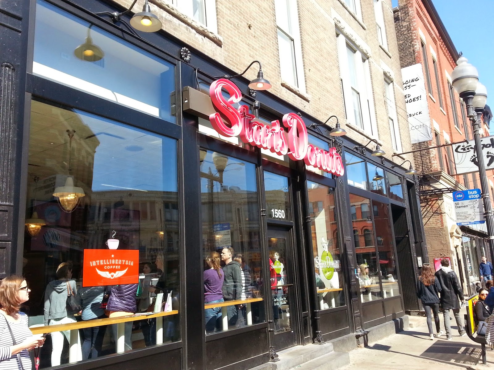 The Chicago Real Estate Local Wicker Park doughnut wars in the flesh