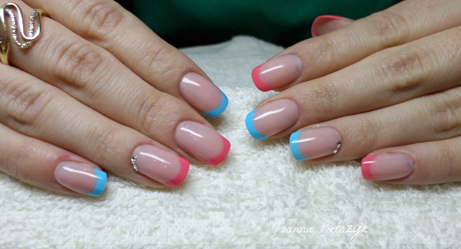 Stylizacja Paznokci French Niebiesko Rozowy