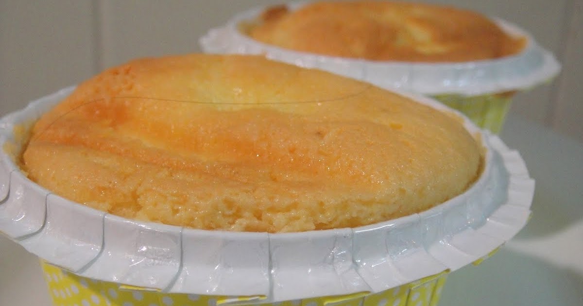 ReeseKitchen Mango Yogurt Chiffon Cupcake