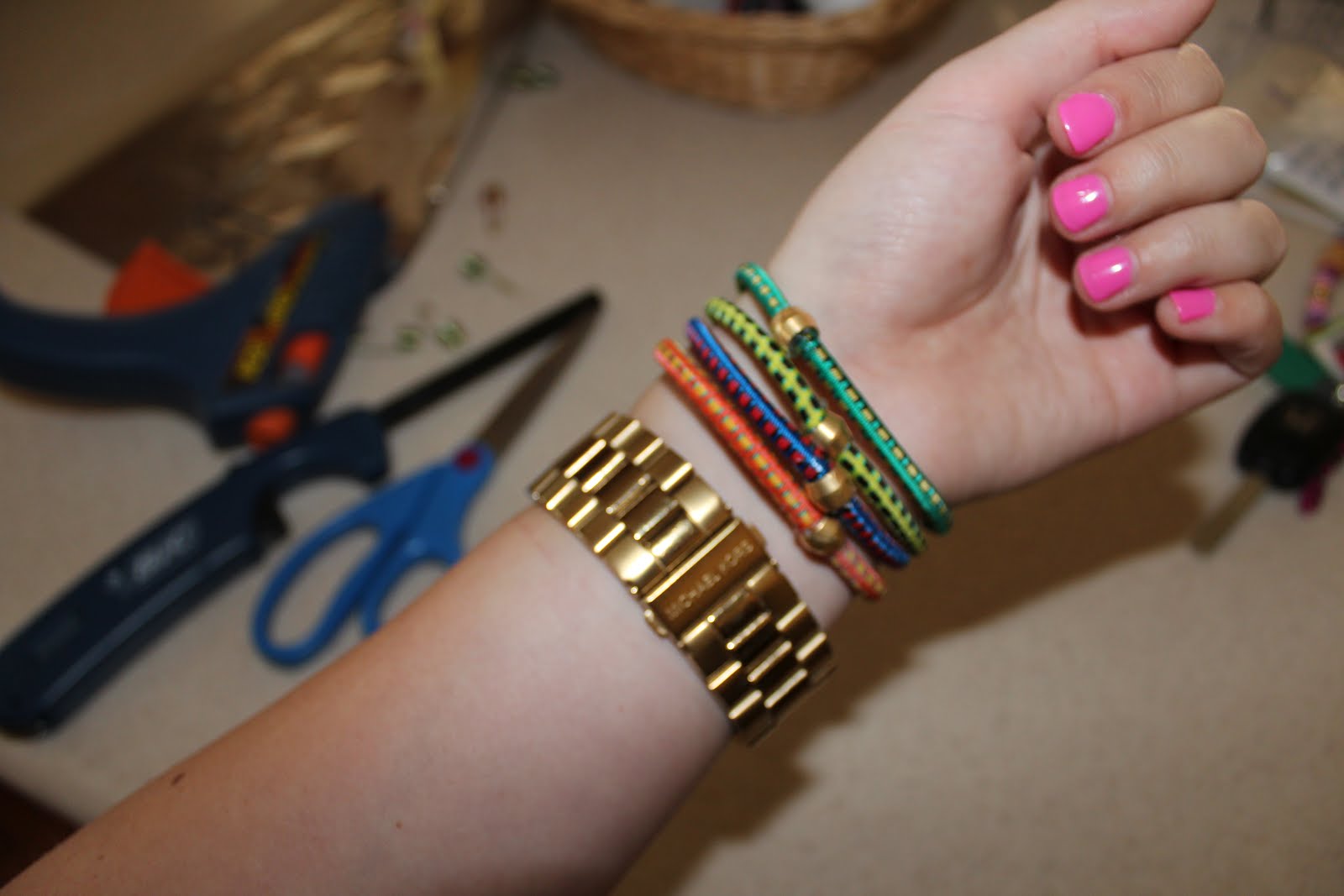 sincerely, truly scrumptious DIY Bungee Cord Bracelets